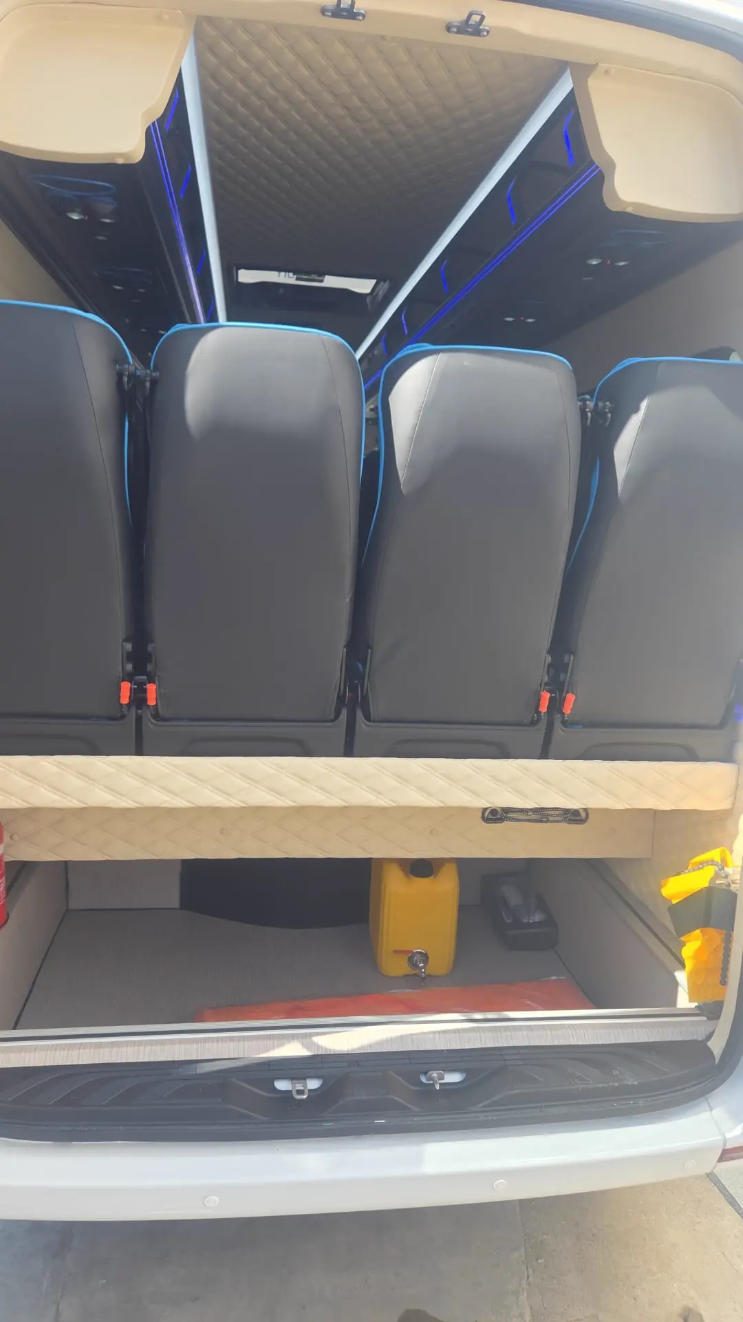 הסעות וטיולים תמונה 1